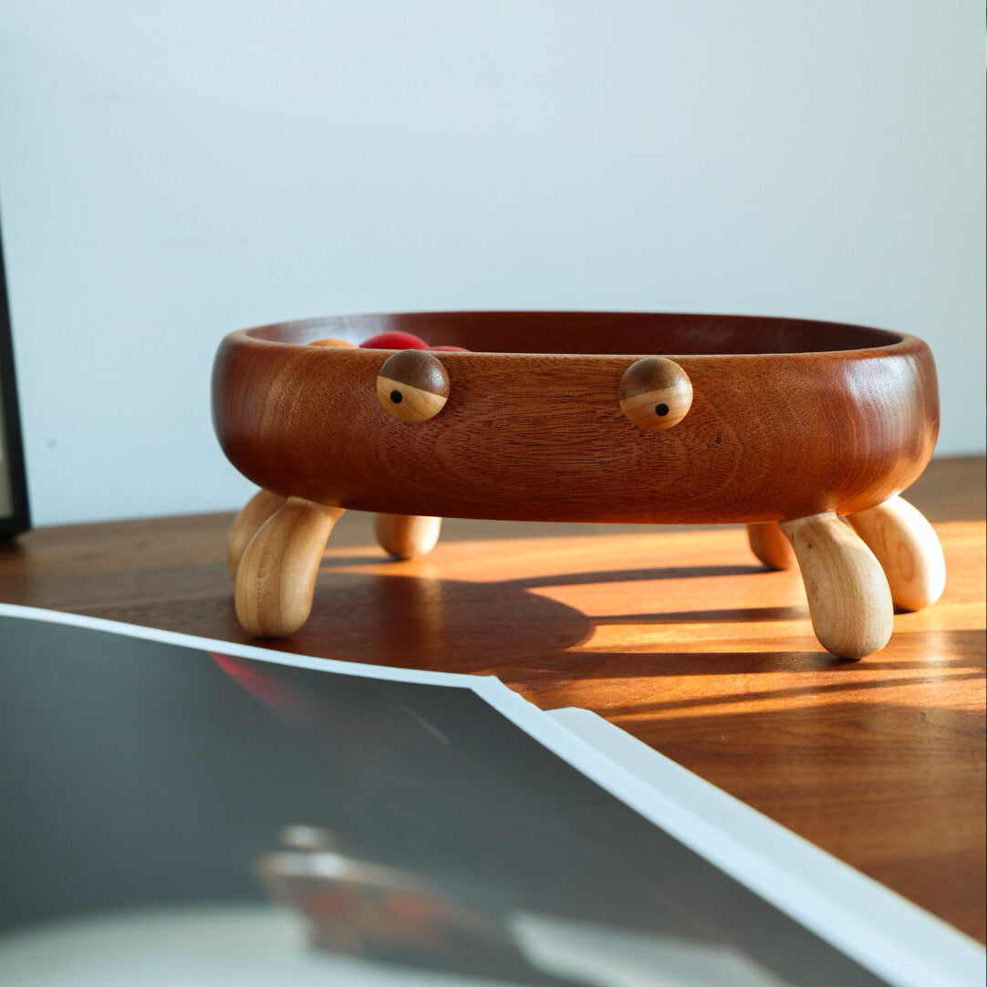 Crab-shaped Solid Wood Storage Tray
