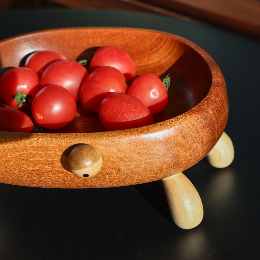 Crab-shaped Solid Wood Storage Tray
