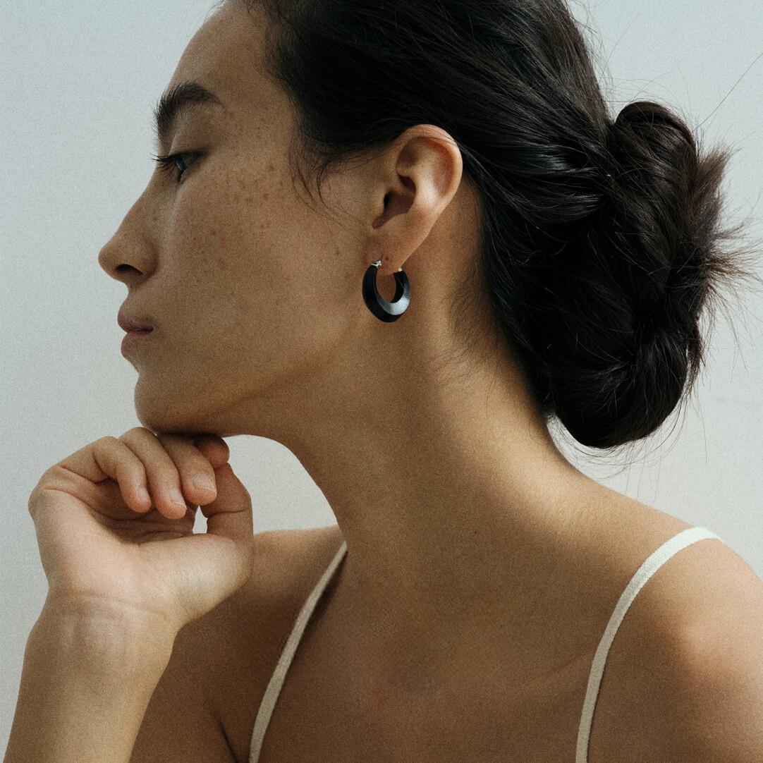 S925 Silver & Sandalwood Wood Dome Earrings - Elegant & Unique