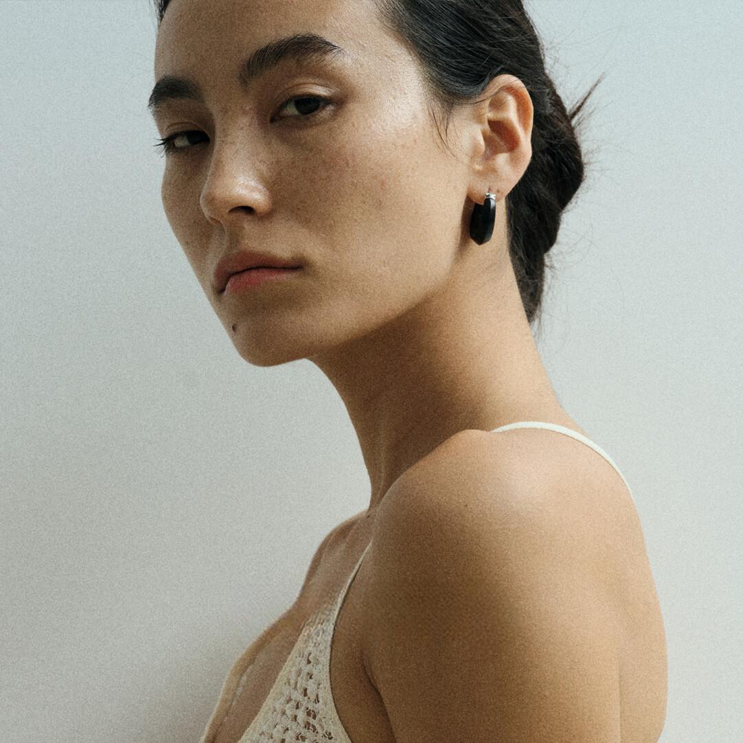 S925 Silver & Sandalwood Wood Dome Earrings - Elegant & Unique