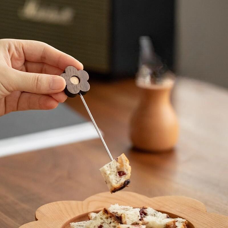 Japanese Handmade Flower Fruit Stick Walnut Cocktail Fork