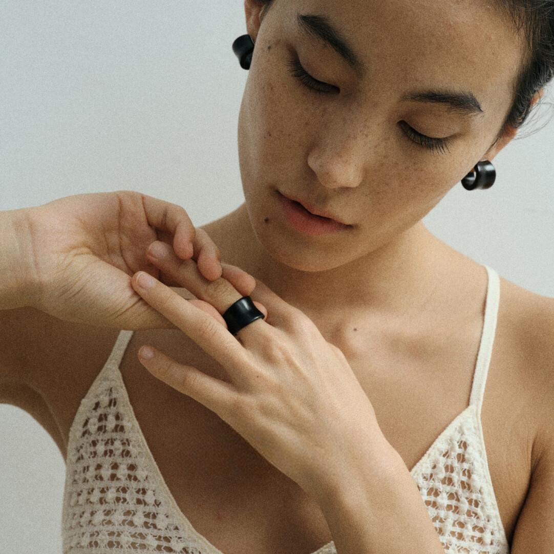 S925 Silver & Ebony Wood Ring for Women – New Design