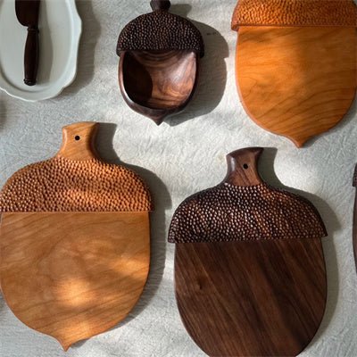 WORDS WITH WOOD LTDAcorn Handmade Cutting Board Cherry